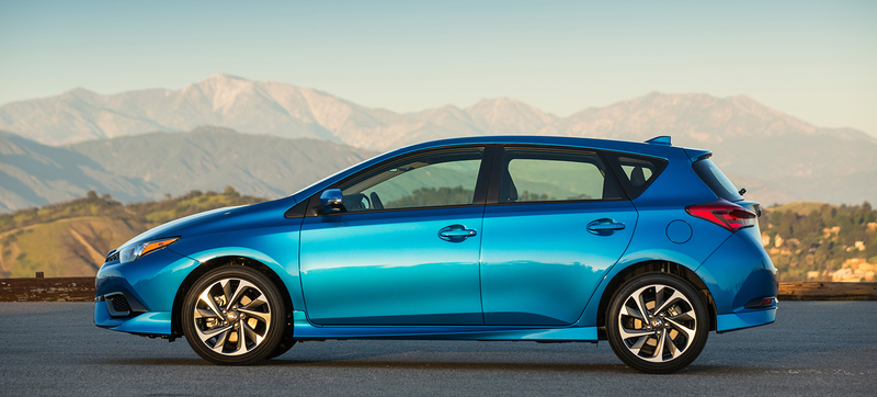 Illustration for article titled The 2016 Scion iM Is The xB Replacement For Your Retired Aunt